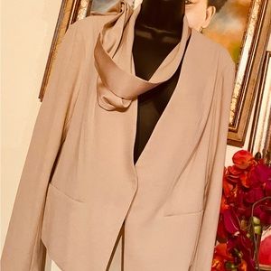 Halston Blazer NWT Size 8